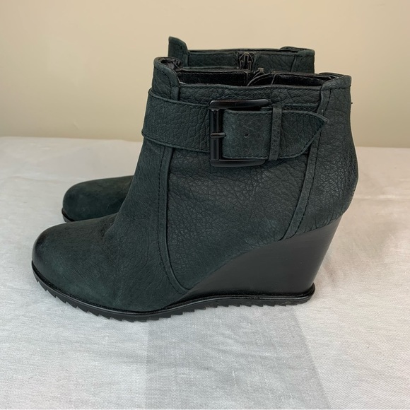 Kenneth Cole Reaction Leather Storm Wedge Ankle Boot- Sz 7 - Picture 9 of 13